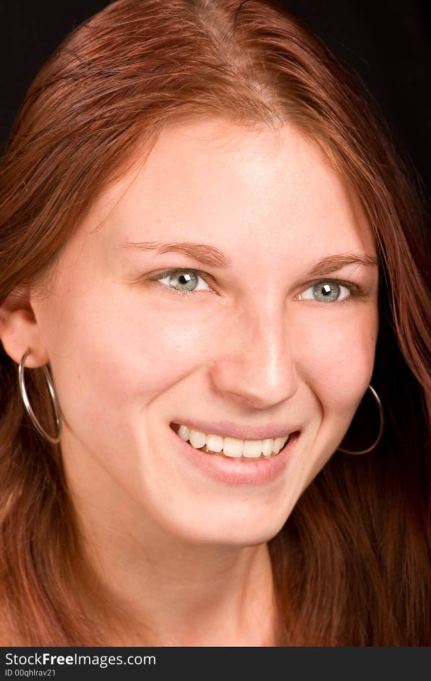 Beautiful redhead, head shot