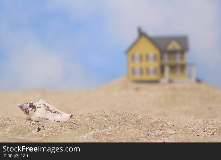 Sea Shell and Beach House, Shallow DOF