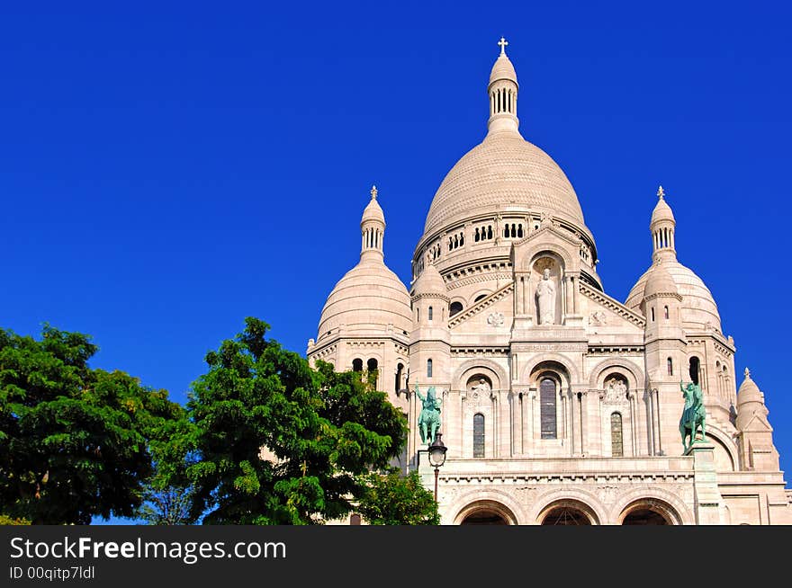 France, Paris: Famous Monument