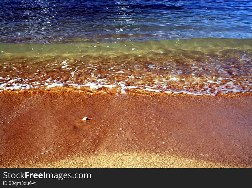 Pebble and Waves