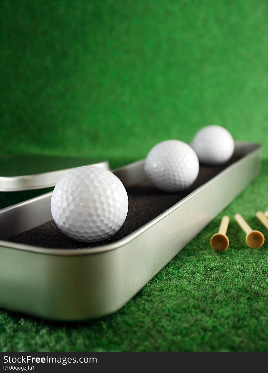 Golfballs in gift set for great play