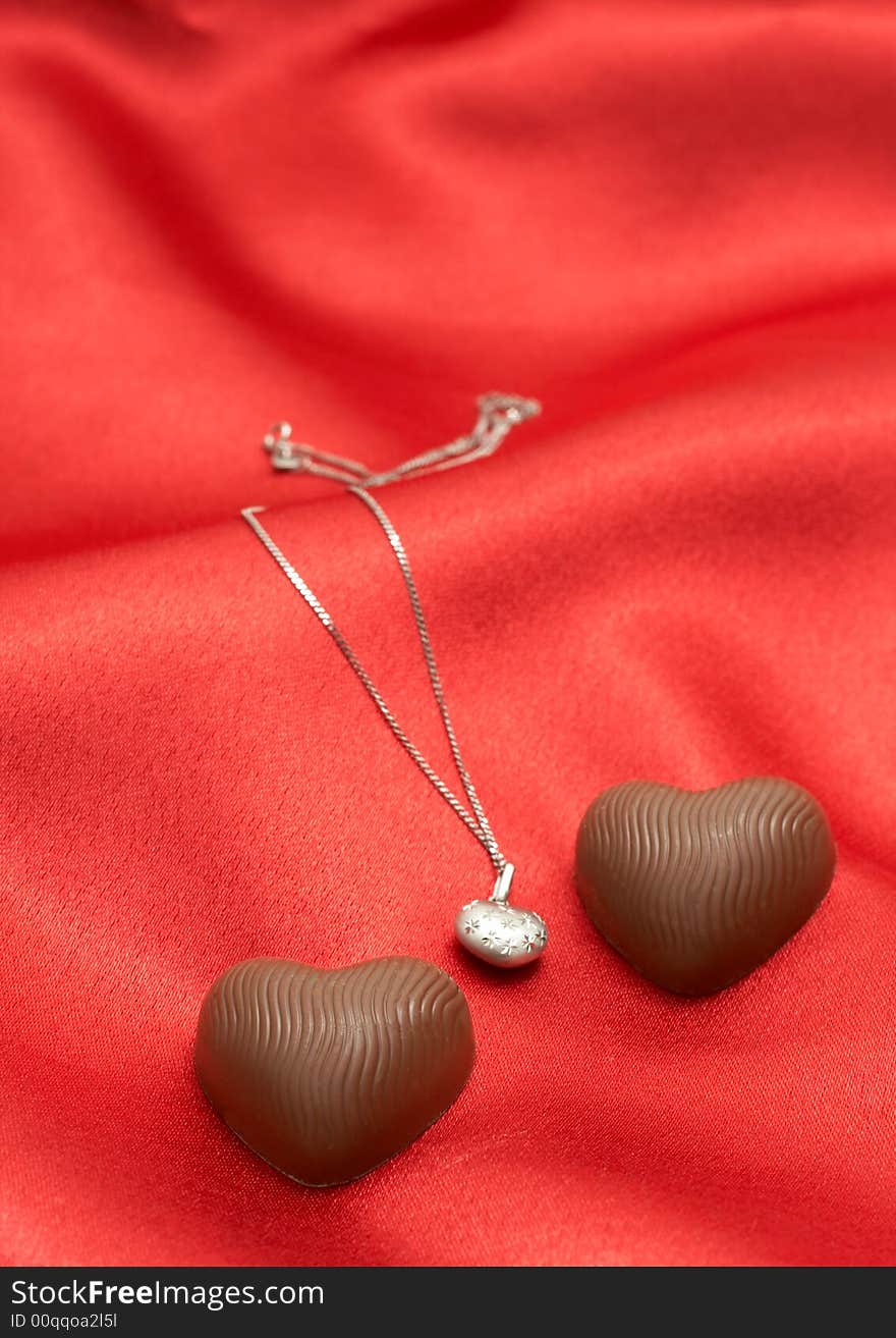 Valentines Heart Chocolates With Necklace