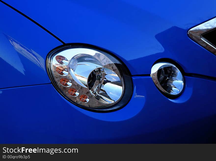 Headlight-detail of the beautiful sports car