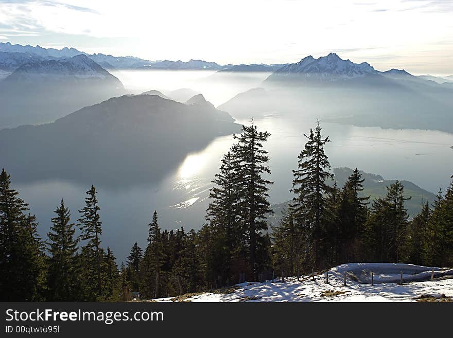 A beautiful piece of land and water in the heart of Switzerland. A beautiful piece of land and water in the heart of Switzerland