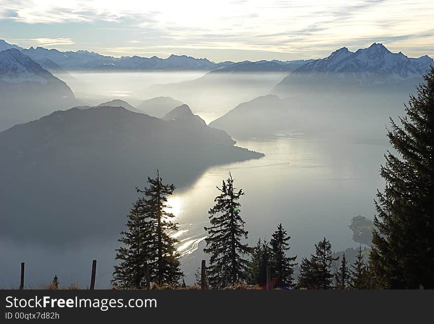 A beautiful piece of land and water in the heart of Switzerland. A beautiful piece of land and water in the heart of Switzerland