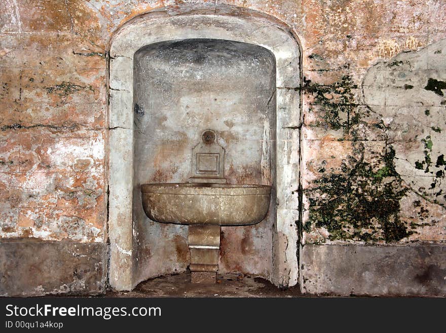 Romantic Marble Fountain