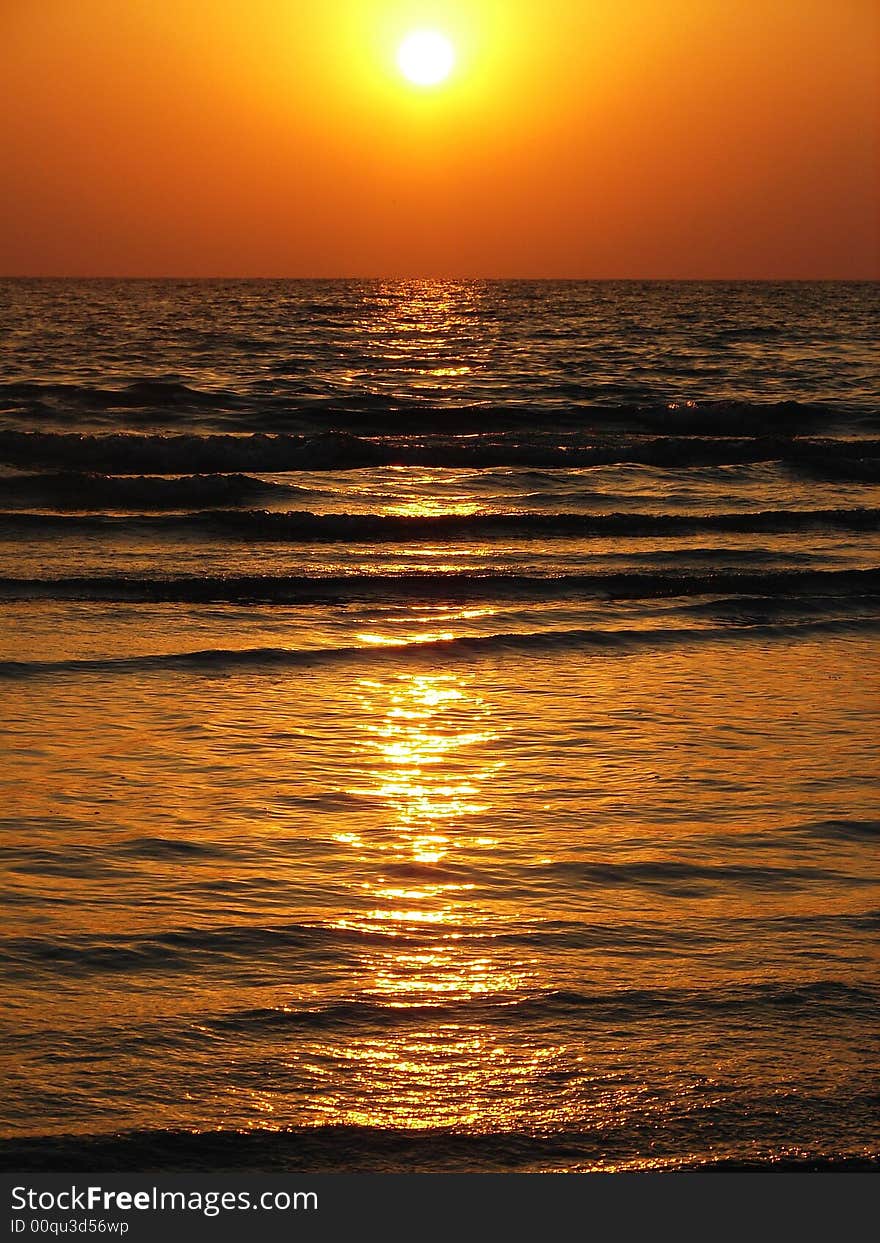 Oceanic sunset on Mexican gulf