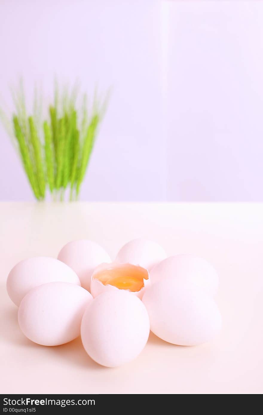 White eggs in the flower shape / spring time