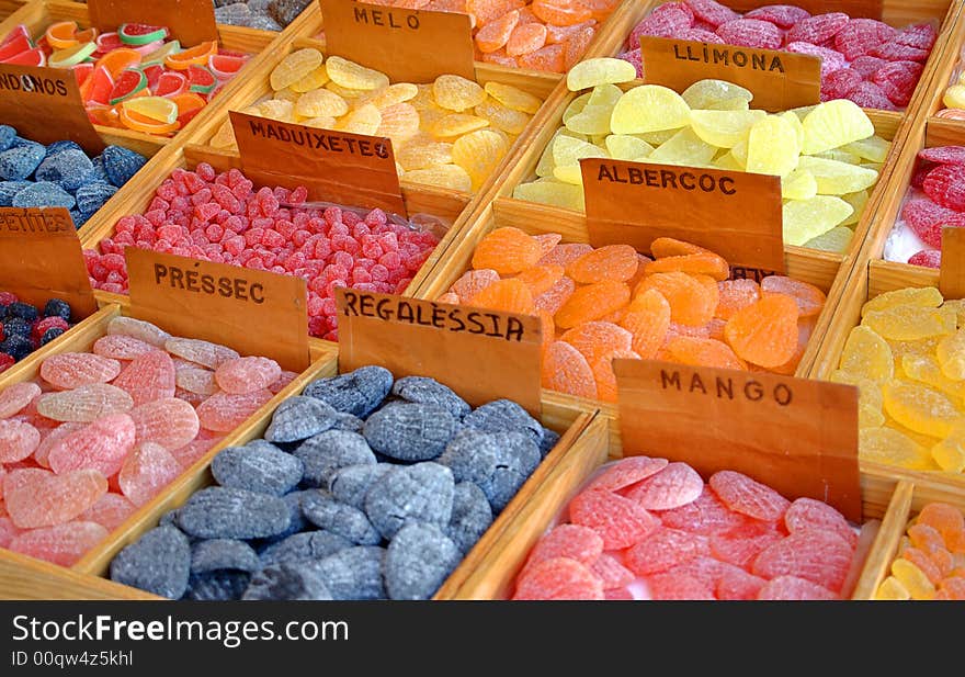 Candy and jellies exhibitor of various flavors and colors. Candy and jellies exhibitor of various flavors and colors