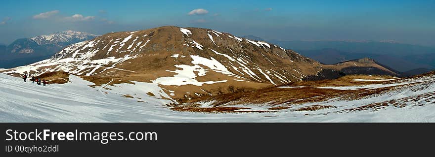 Spring come later in highlands.
Panorama is made in Grotohis mountains, in Eastern Carpathians (Romania).
The Babes Peak (1685 m altitude). Spring come later in highlands.
Panorama is made in Grotohis mountains, in Eastern Carpathians (Romania).
The Babes Peak (1685 m altitude).