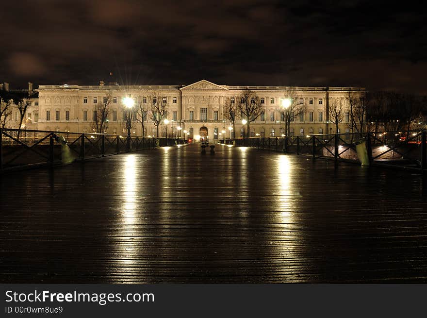 Le Pont Des Arts