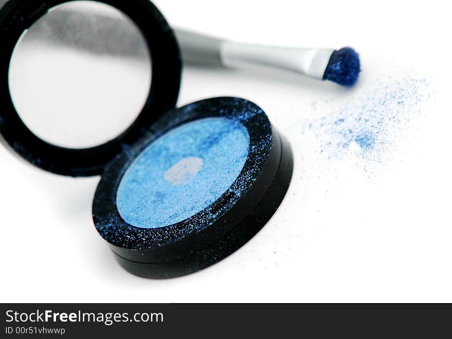 Blue eyeshadow with brush