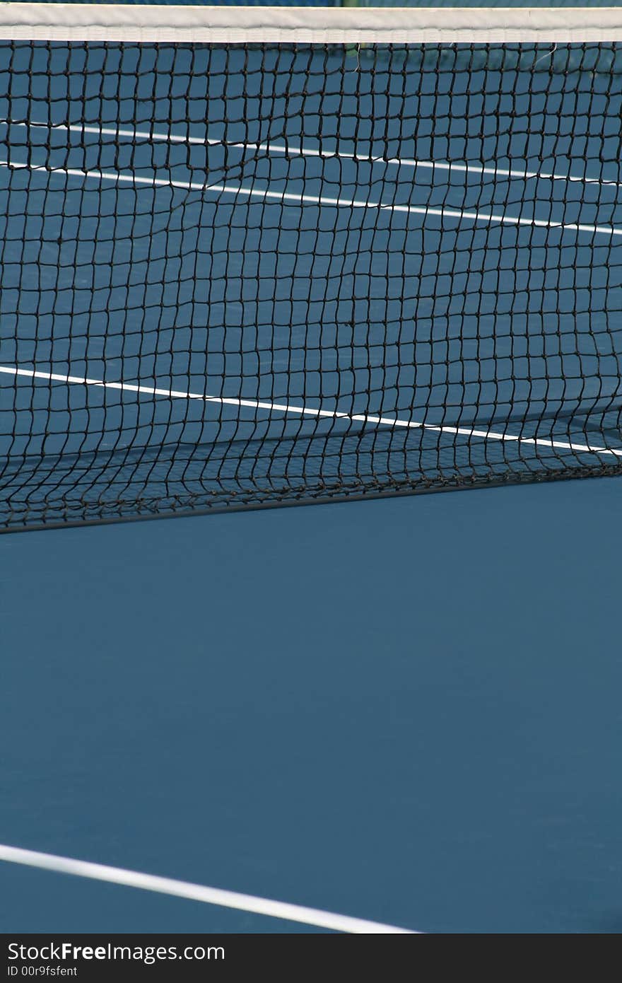 Tennis net