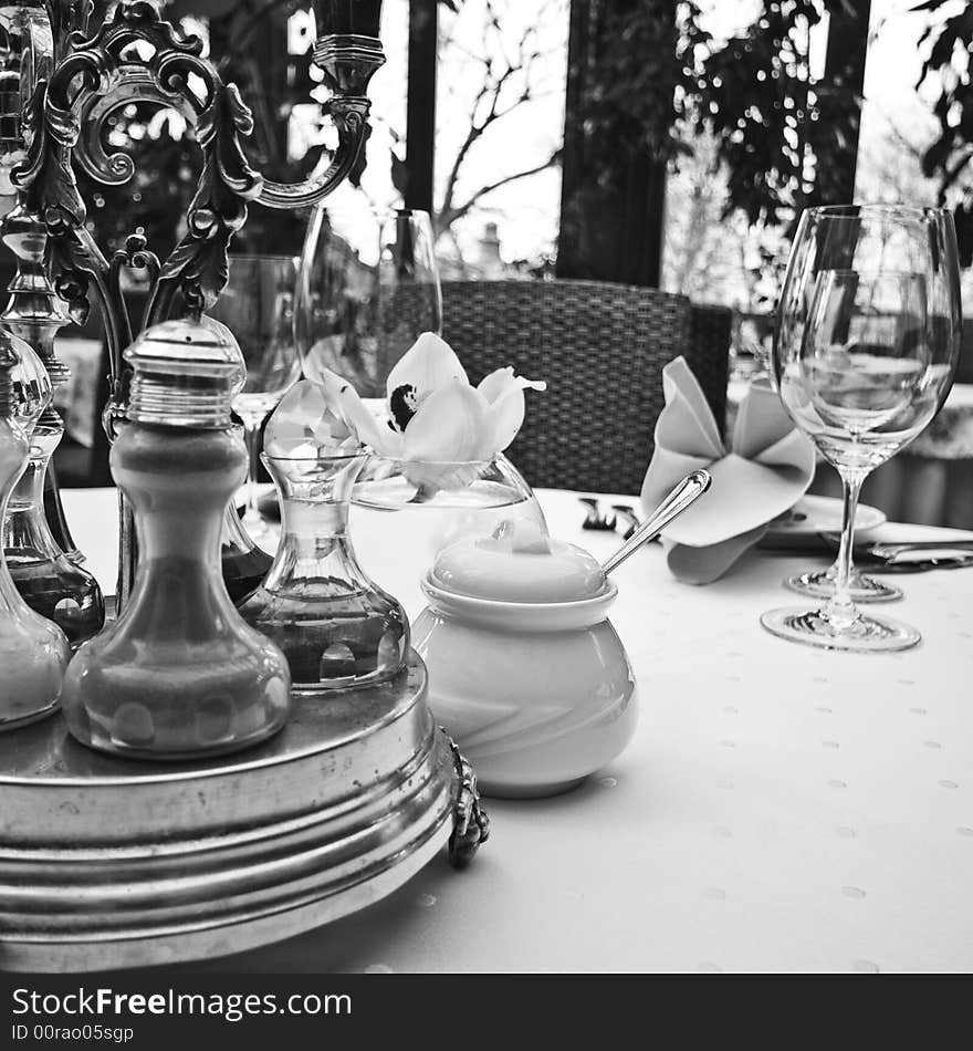 Table set, classic salt shaker holder, black and white image. MY FOOD PHOTOS ». Table set, classic salt shaker holder, black and white image. MY FOOD PHOTOS »