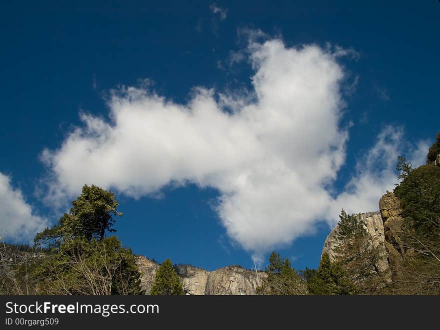 Big cloud above Yosemite Valley National Park