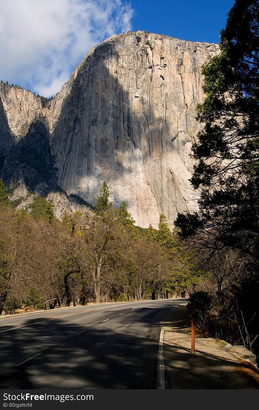 El Capitan view from the road, Yosemite National P