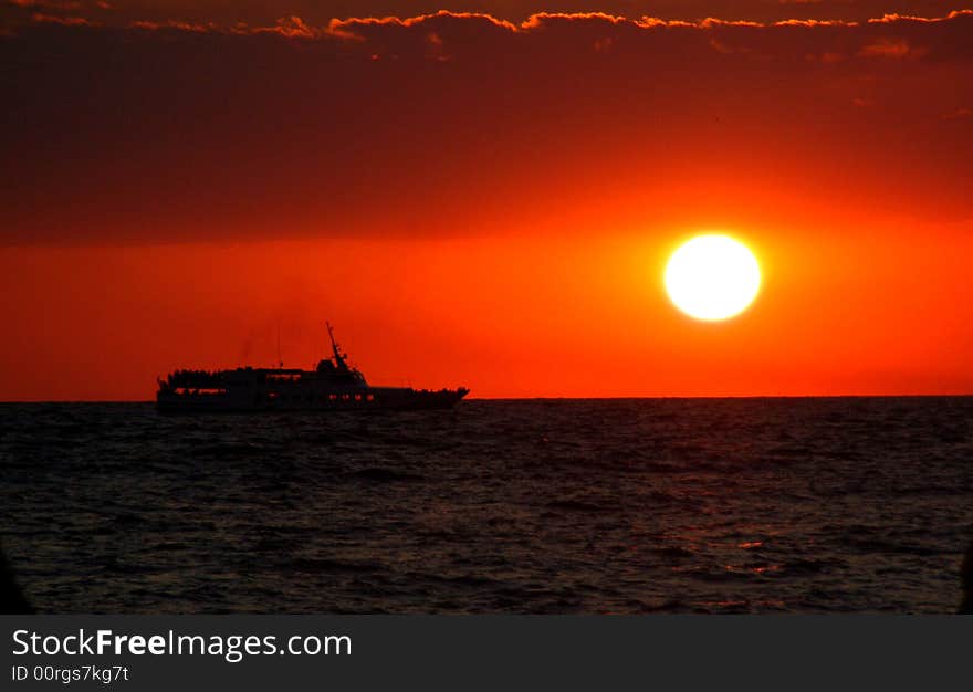 Decline on the sea and steamship. Decline on the sea and steamship