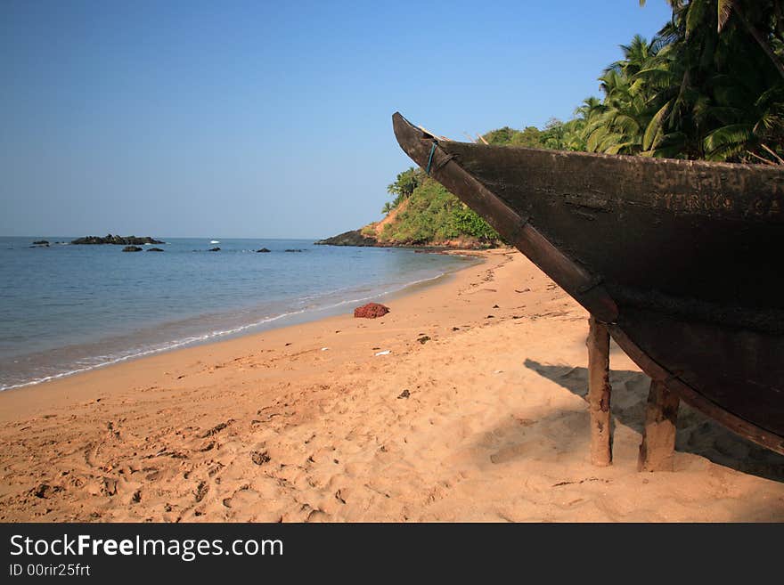 Outrigger on Cola beach at sunrise