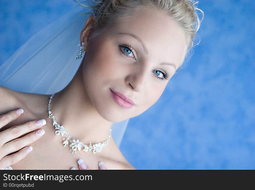 Beatiful bride with a necklace