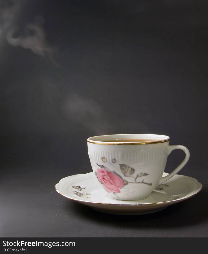 Hot coffee in commemorative cup. I wanted to photograph raising steam. Hot coffee in commemorative cup. I wanted to photograph raising steam.