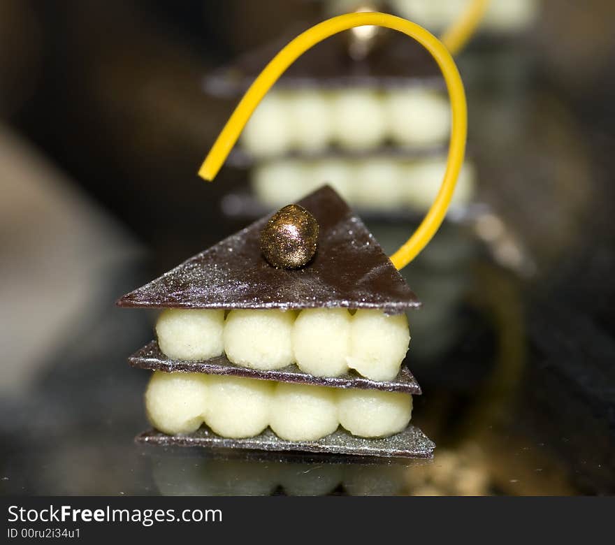 Malaysia Kuala Lumpur: Culinary; vanilla pearl petit four; nice presentation in nouvelle cuisine style. Malaysia Kuala Lumpur: Culinary; vanilla pearl petit four; nice presentation in nouvelle cuisine style