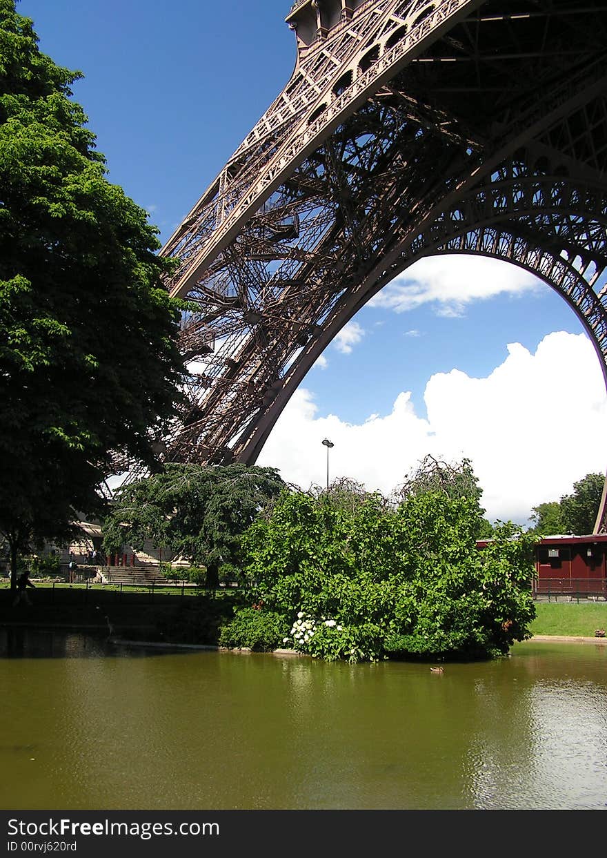 View on a tremendous Eiffel tower.