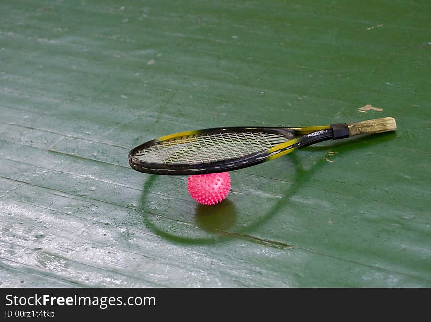 Racket & Pink Ball