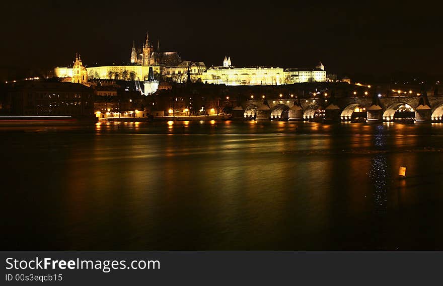 Czech republik, Prague Prague Castle, river Moldau, Charles Bridge, stones bridge. Czech republik, Prague Prague Castle, river Moldau, Charles Bridge, stones bridge