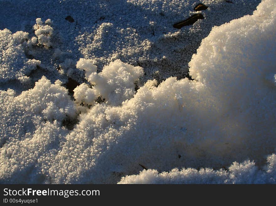 Snow in the sunlight