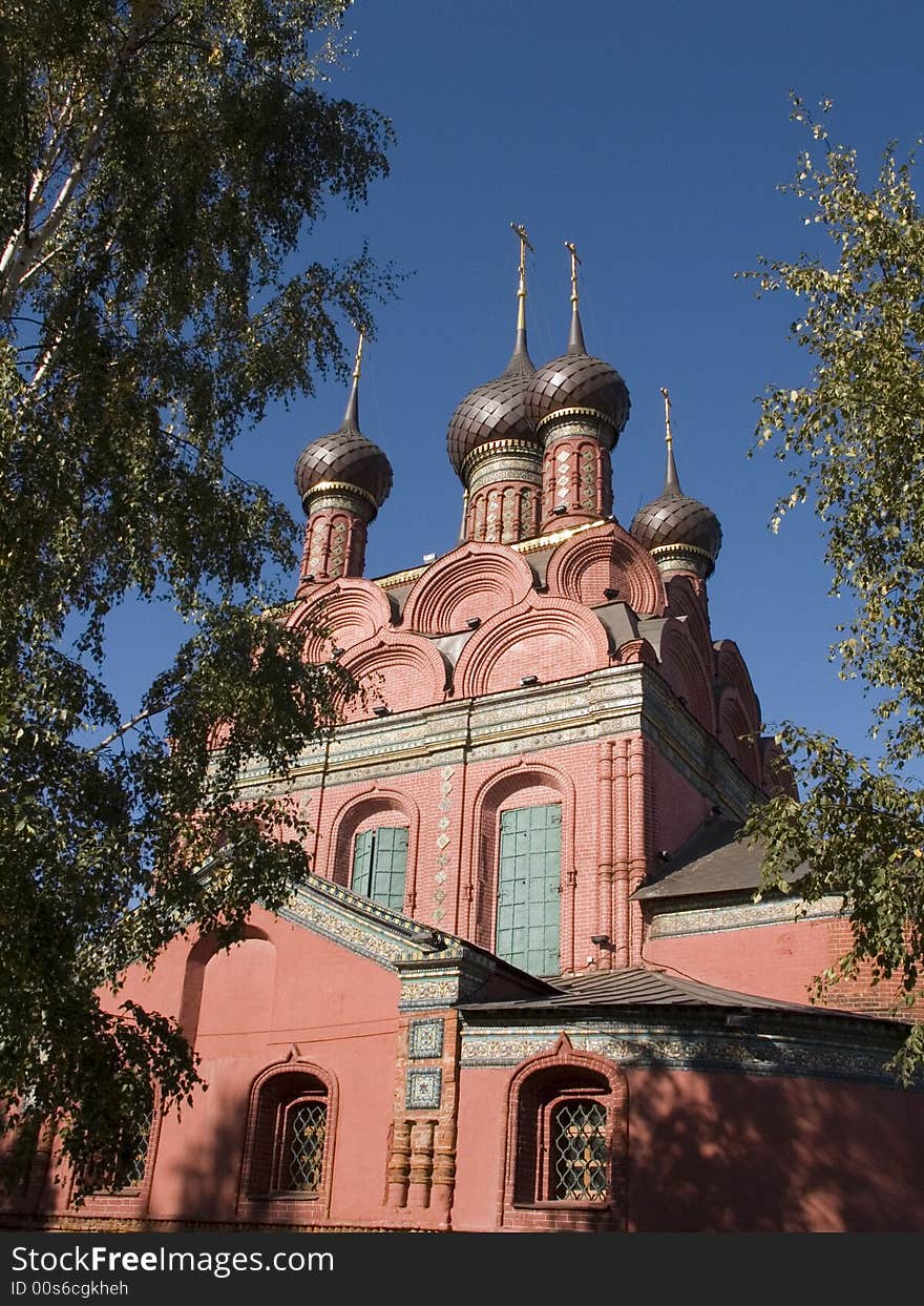 The Theophany church in Yaroslavl, Russia (17th century).