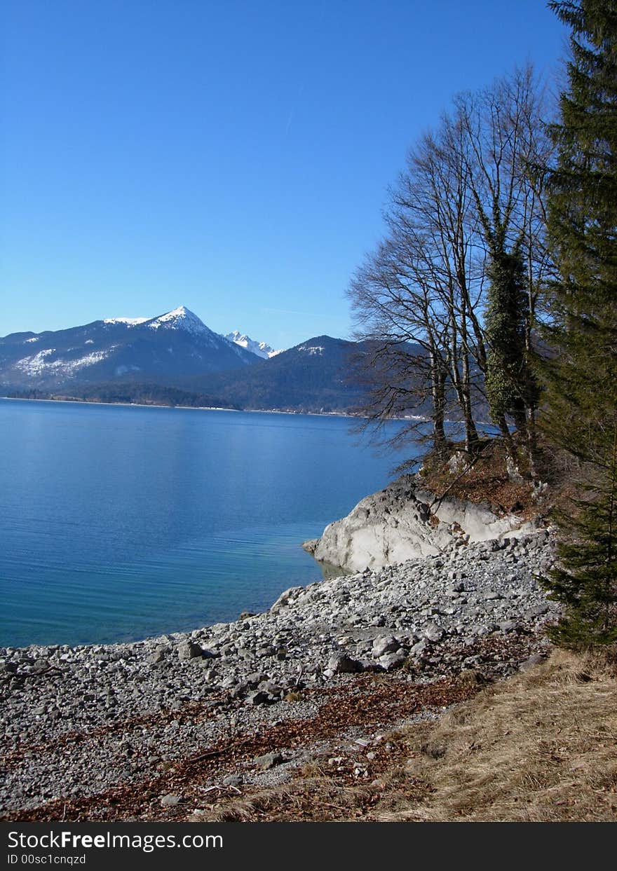 A beautiful way to hike. A beautiful way to hike