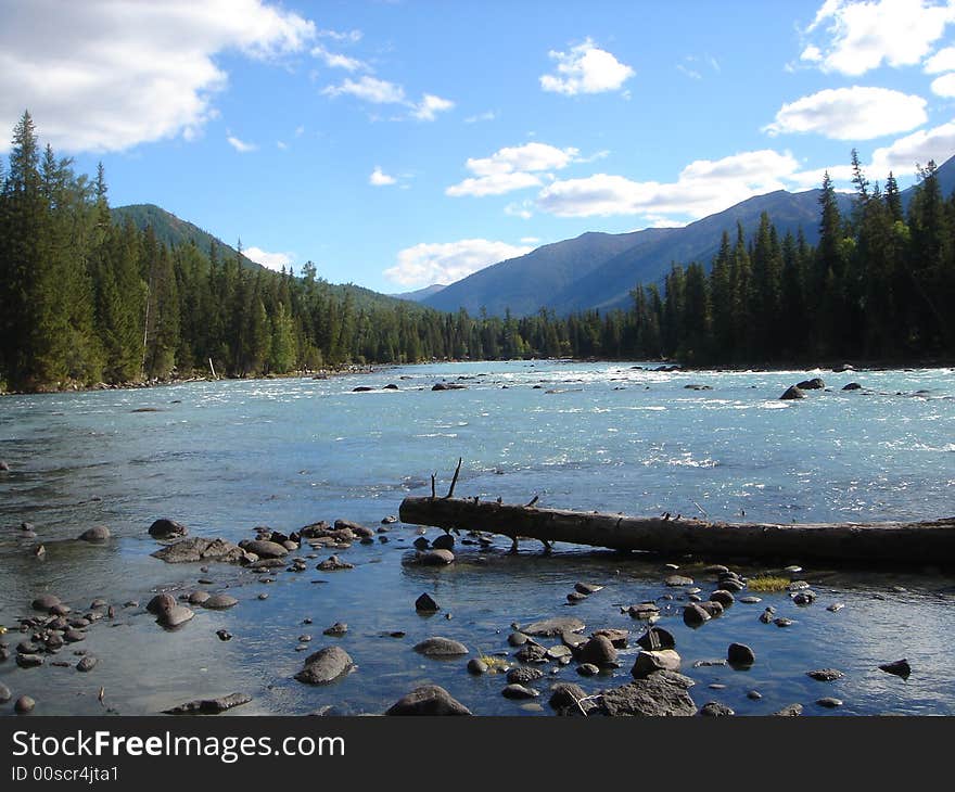 River in mongolia08