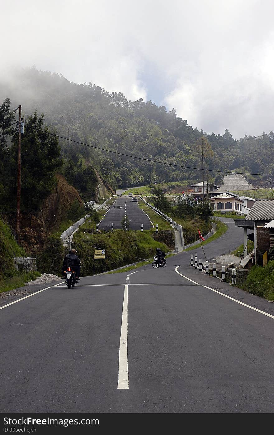 The Mountaineery Dangerous Road