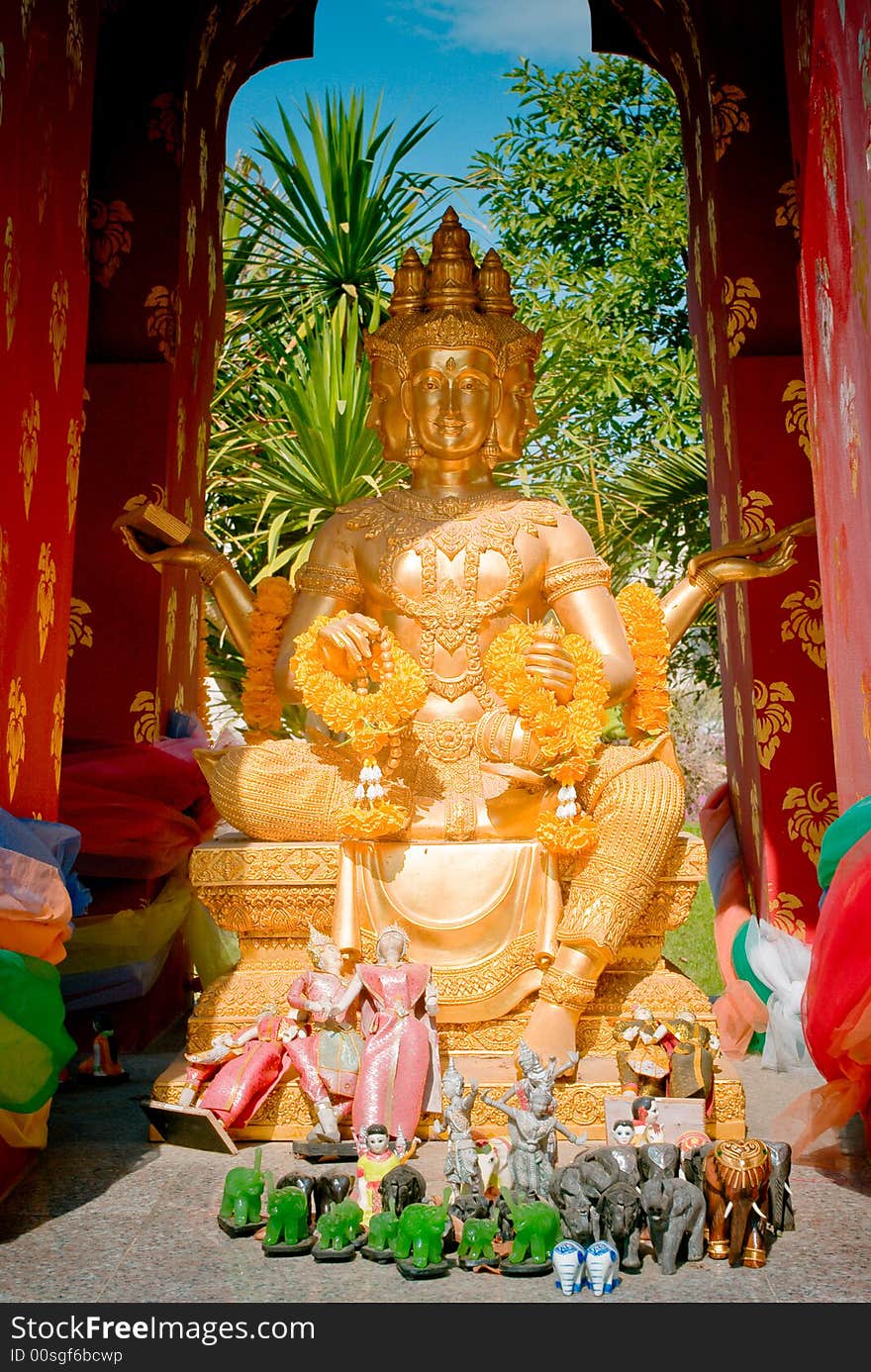 Photo by Toneimage of China,at Grand Palace,travel in Tailand,very beautiful historic buildings & Gilded Bronze named Phra Phom(Four-Face Buddmst ldol)