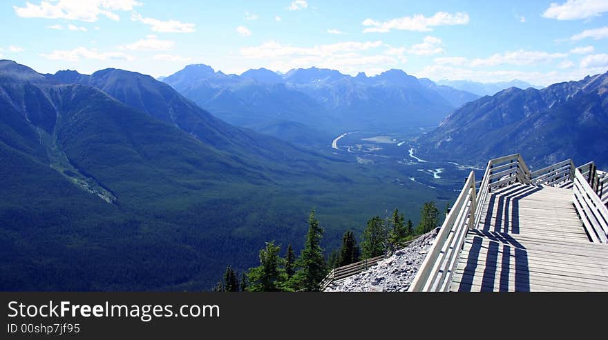 Mount Sulphur, Canada