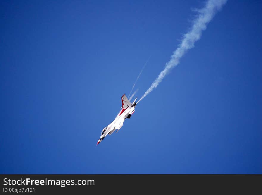 Thunderbird separated from team for a lower solo during flyover at Daytona. Thunderbird separated from team for a lower solo during flyover at Daytona