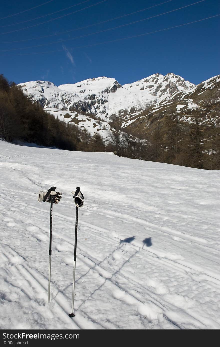 LaThuile, Snow, trees and slop