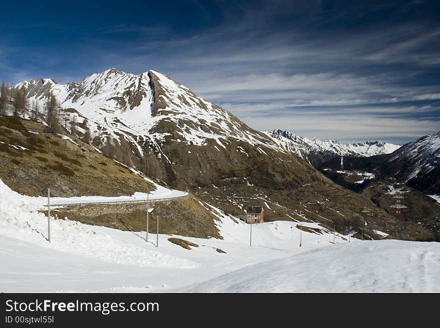 LaThuile, Snow, trees and slopes