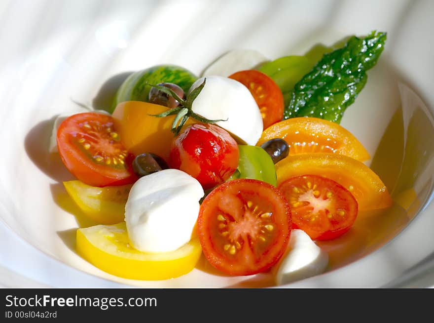 Image of tomato salad with buffalo mozzerella