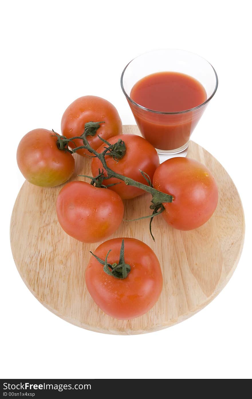 Tomatoe juice is very refreshing and rich of vitamins
