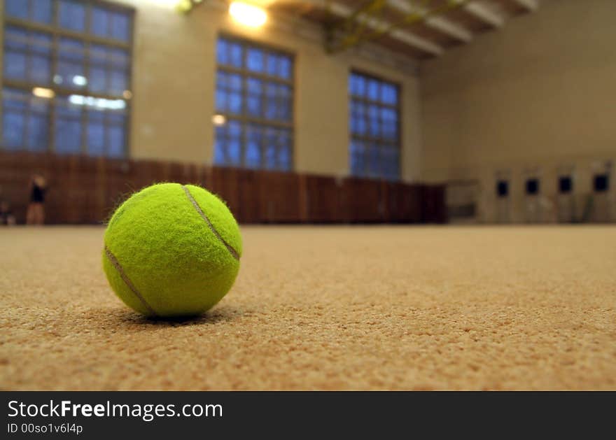 Tennis-ball