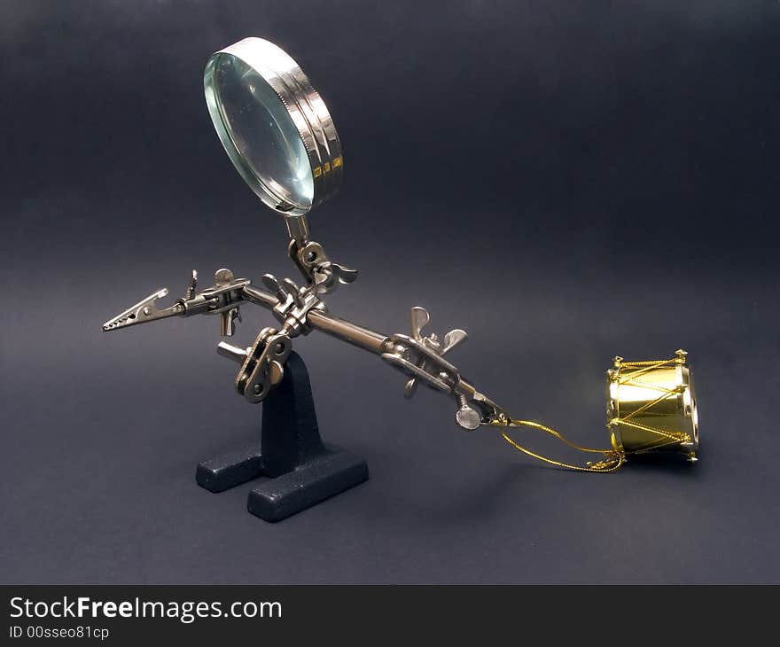 Magnifying glass man 5