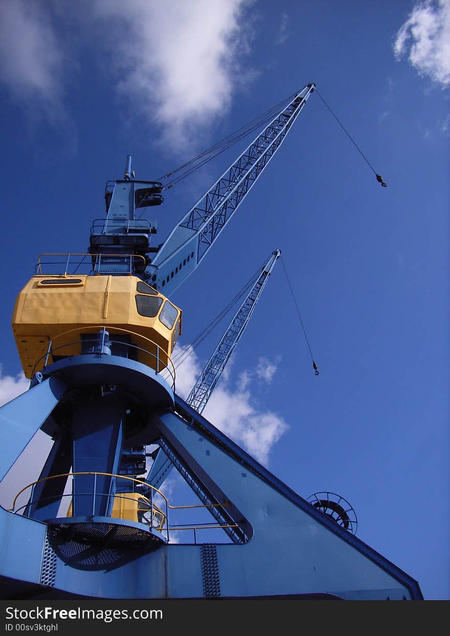 Older break bulk handling cranes. Older break bulk handling cranes