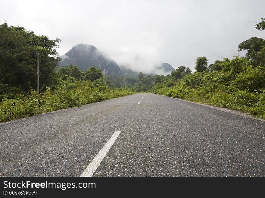 In Laos itself are the main streets very little traffic. In Laos itself are the main streets very little traffic