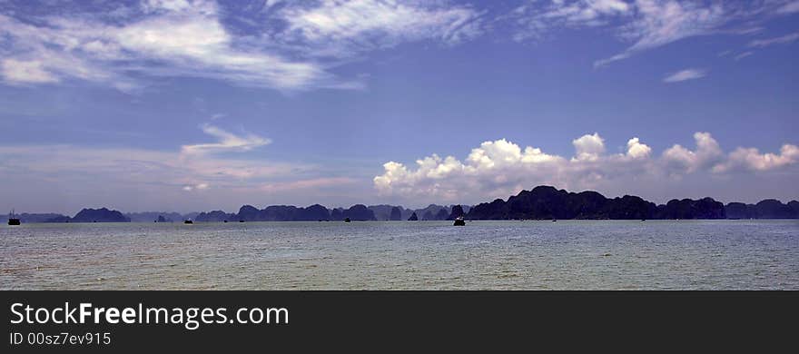 Vietnam: Halong Bay