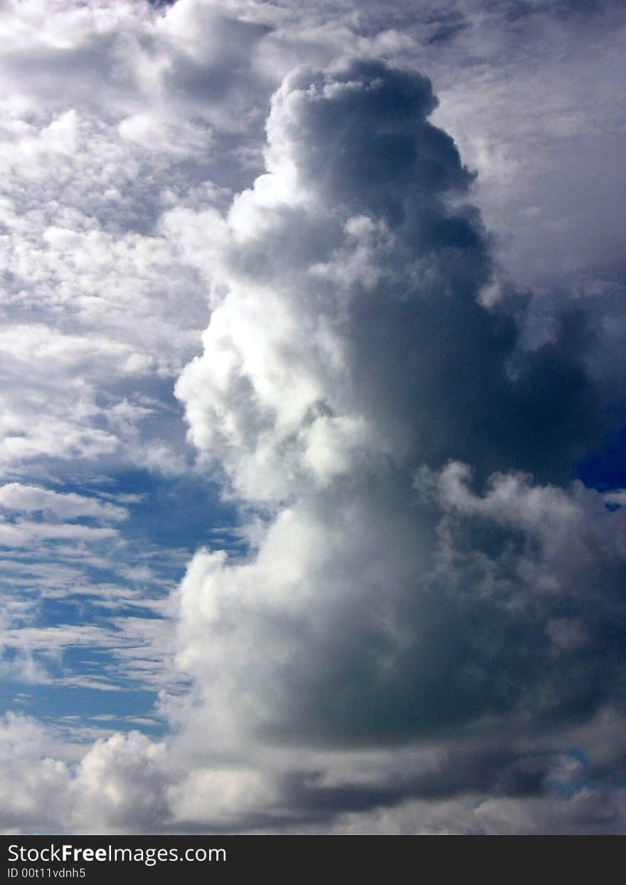 A big cloud in the Maldivian sky. A big cloud in the Maldivian sky