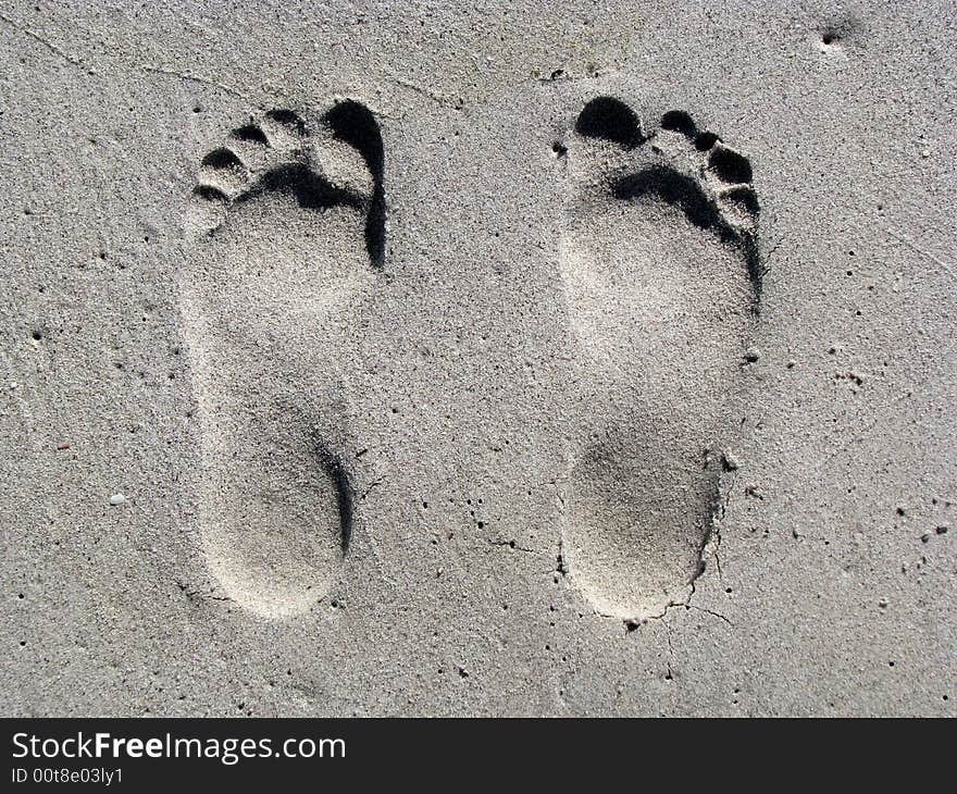 Footprint in the sand