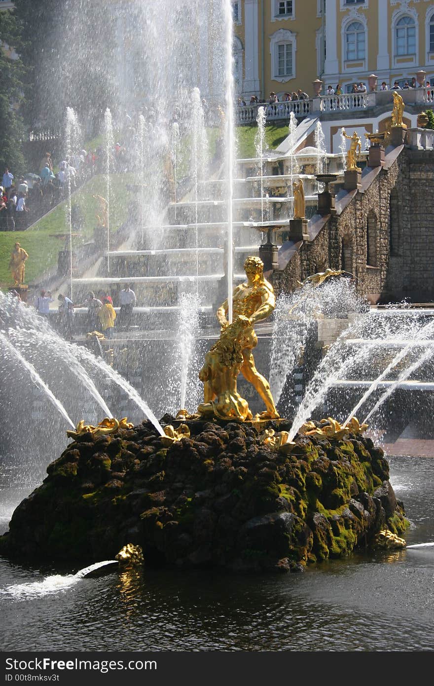 The fountain samson tearing apart to fall to lion Rssija Petergof. The fountain samson tearing apart to fall to lion Rssija Petergof