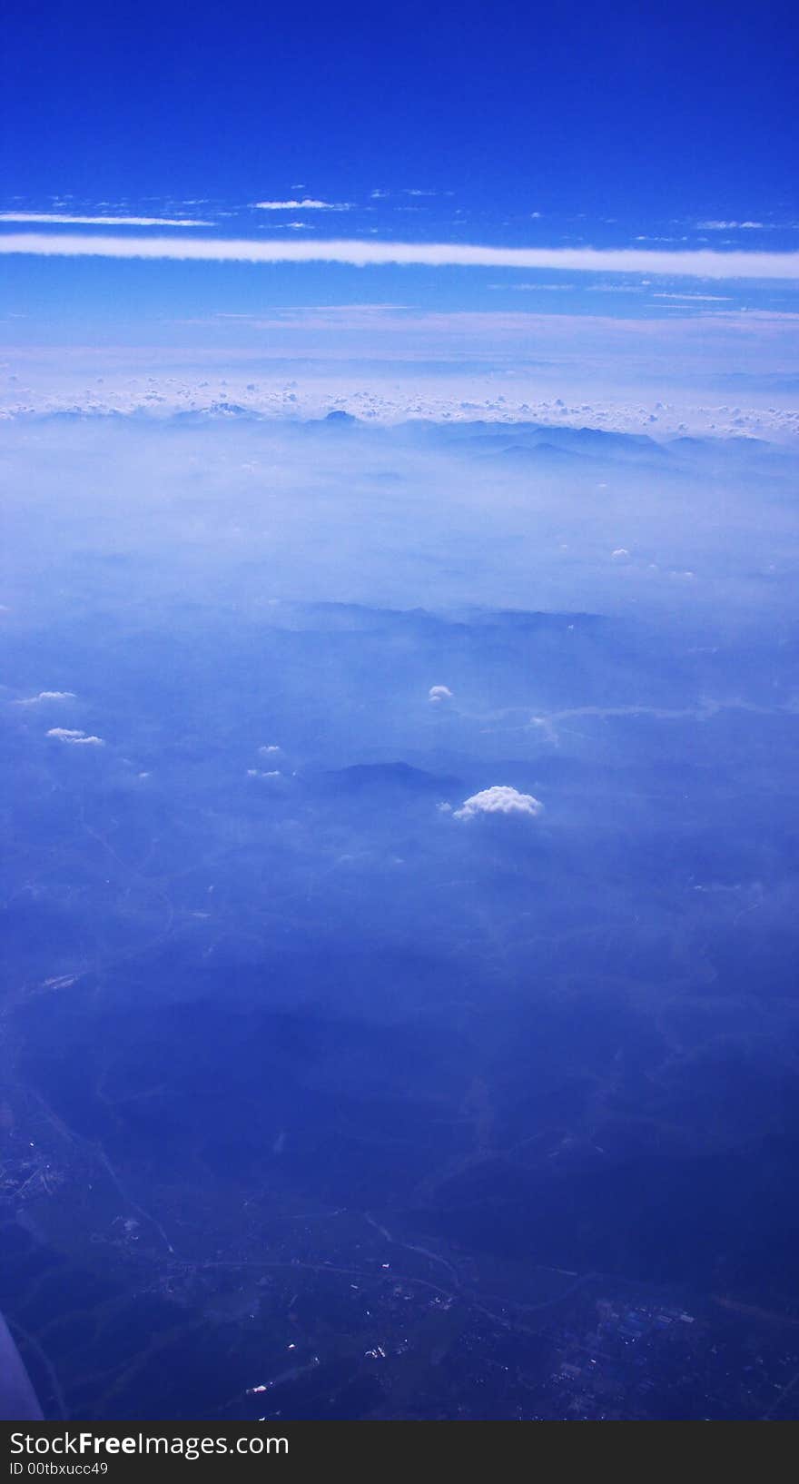 Cloud,sky,blue,sea,plane,fly. Cloud,sky,blue,sea,plane,fly