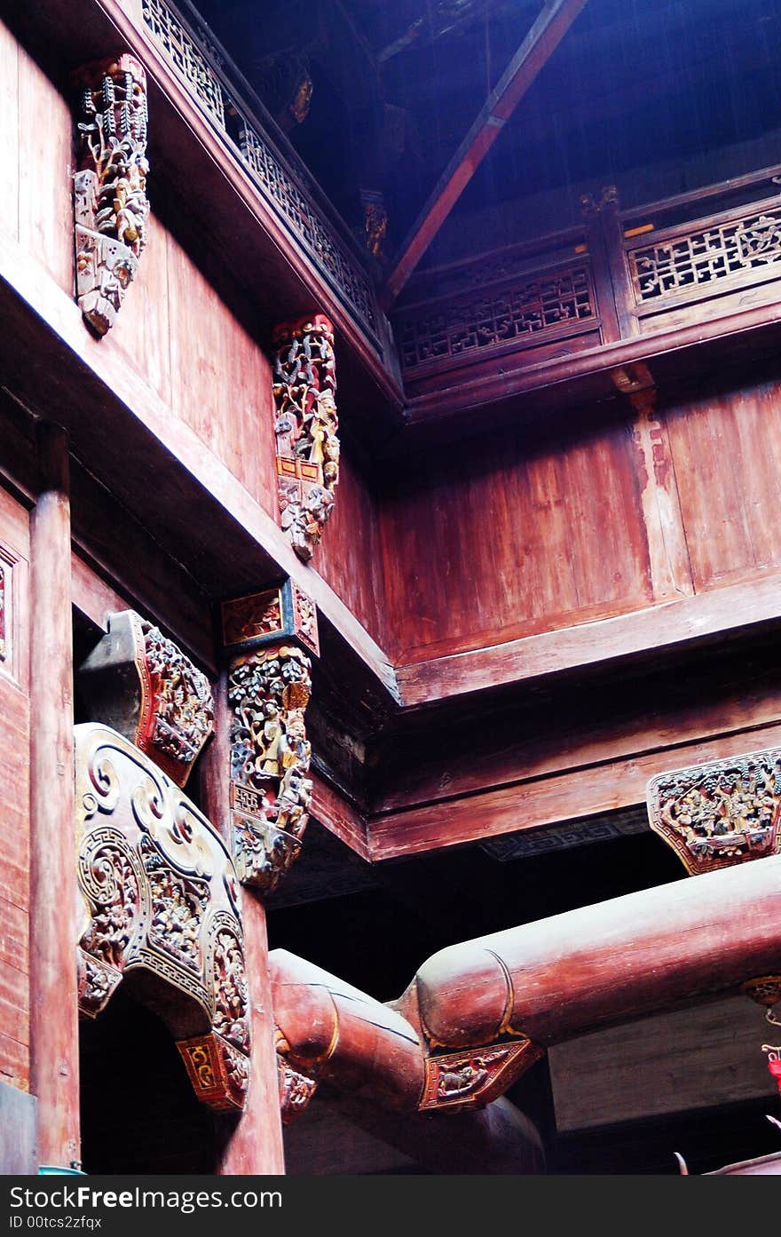 China in the Qing Dynasty building housing the corner exquisite carvings. China in the Qing Dynasty building housing the corner exquisite carvings